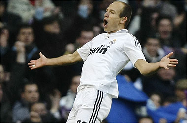 Un torpedo de Robben hunde al submarino amarillo. Real Madrid (1) - Villarreal (0)