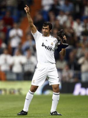 Raul y poco mas. Real Madrid (4) - Valladolid (2)