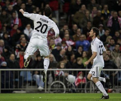 Marcelo gol y suspense. Atco de Madrid 2 - Real Madrid 2