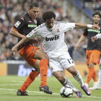 Quedan cinco finales. Real Madrid (2) - Valencia (0)