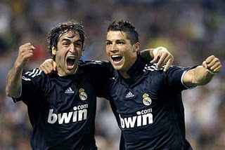 Asi Asi Asi gana el Madrid. Zaragoza (1) - Real Madrid (2)